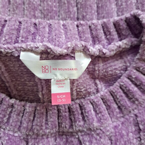 No Boundaries Fuzzy Ribbed Sweater Size Small - Picture 5 of 9